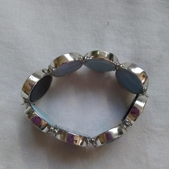 Chico’s Stretch Bracelet Blue Black Stones Large Nickel Free Azul Collection - Picture 7 of 10
